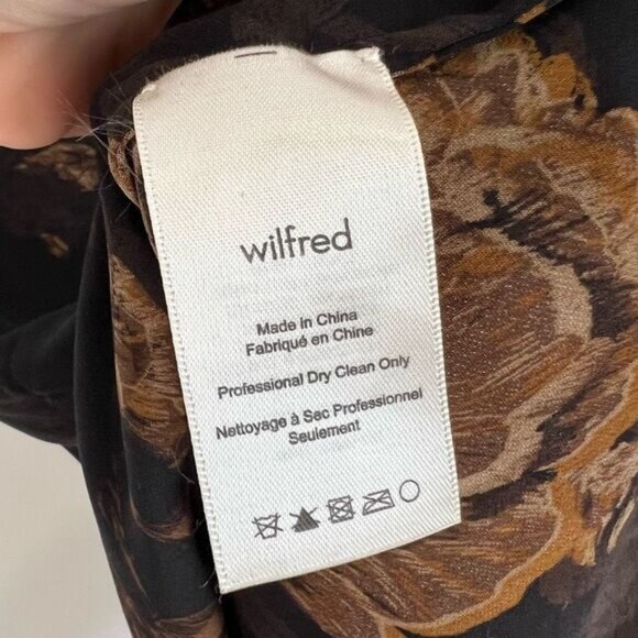 Aritzia Wilfred 100% Silk Tunic Blouse Women’s Size XS Sheer Brown Floral Moody - Picture 9 of 11